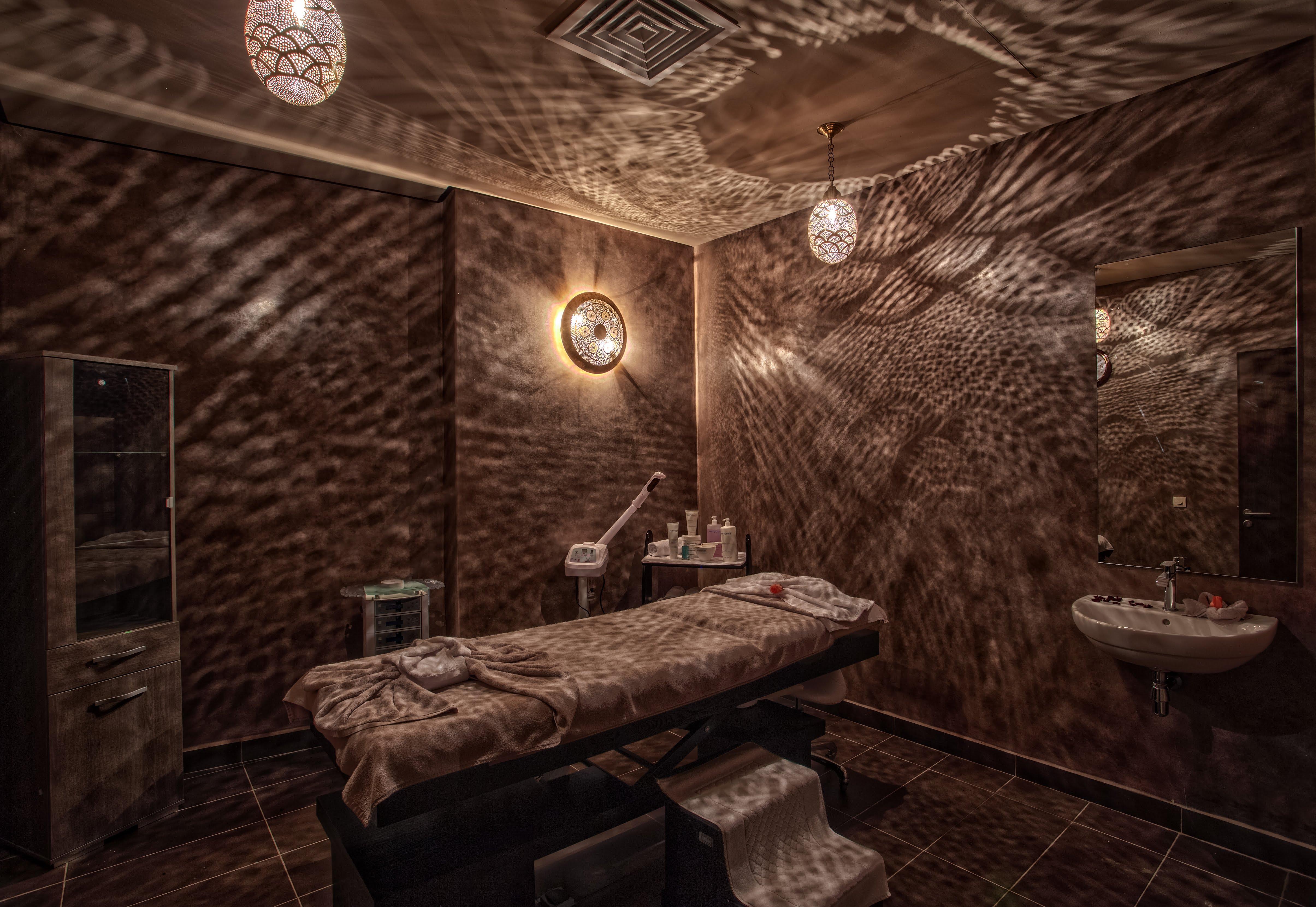 Be Live Collection Marrakech Adults Only All Inclusive Marakeş Dış mekan fotoğraf A treatment room at the spa